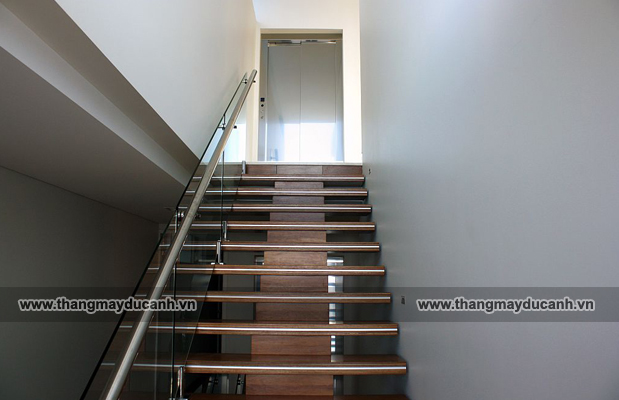 Thang máy chung cư đẹp
