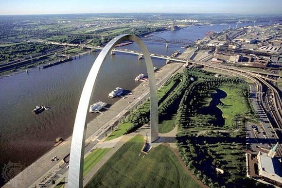 thang máy Gateway Arch