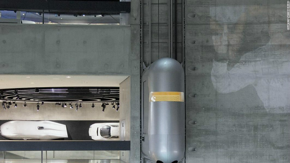 Museum elevator mercedes benz-2