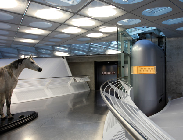mbmuseum_elevators5