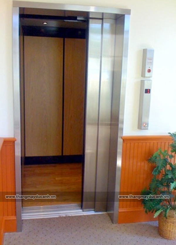 Thang máy tải khách hiện đại