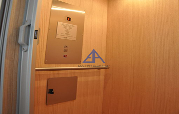 nội thất cabin của thang máy tại quảng ninh