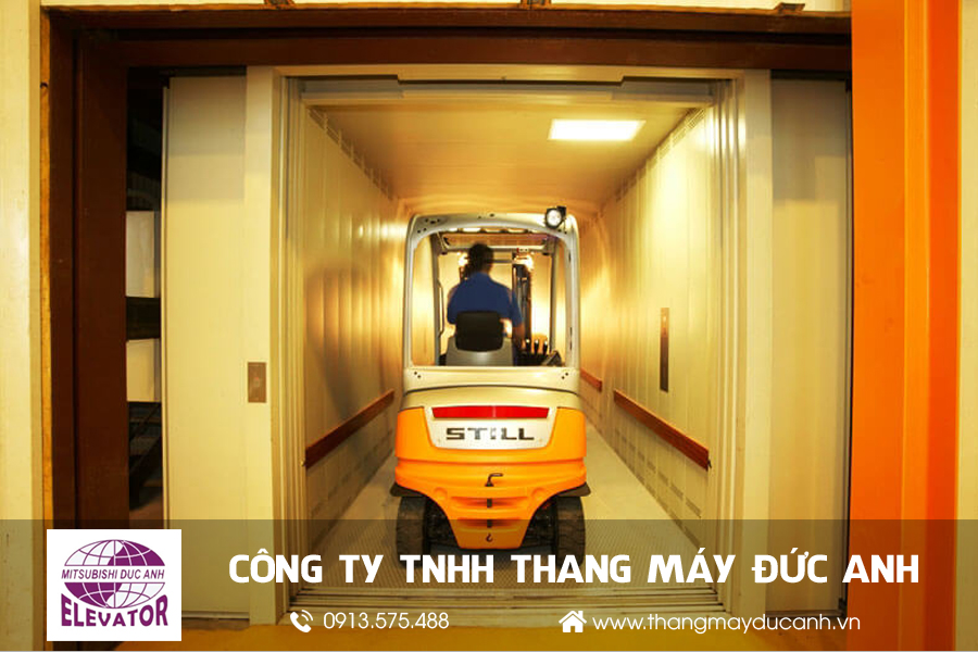 mẫu thang máy tải hàng đẹp