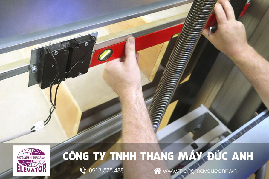 thay thế linh kiện thang máy